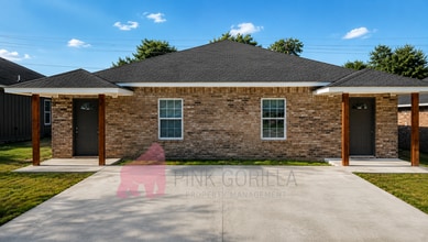 Building Photo - 313 NW Arlington Ave
