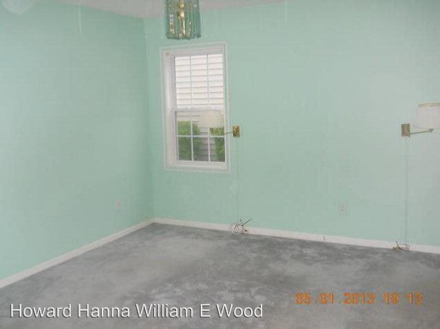 Building Photo - 106 Oakwood Ln