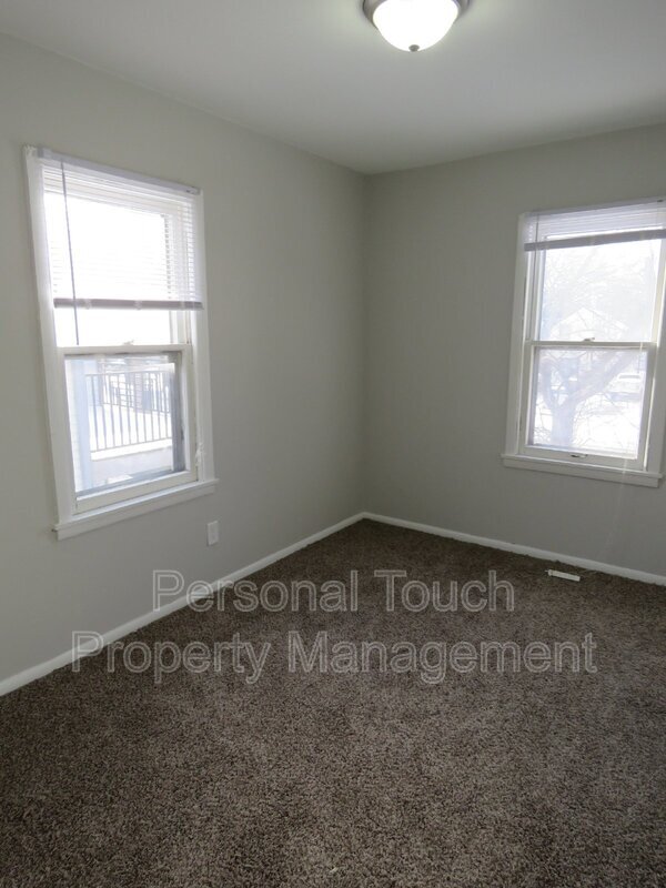 Foto del edificio - 1261 10th St N