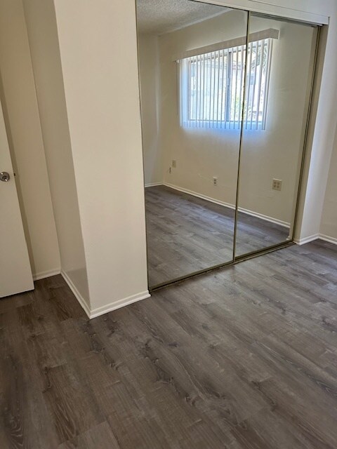 Foto del edificio - 615 W 5th St