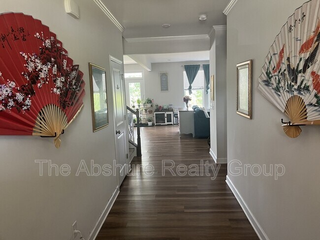 Foto del edificio - 1511 Woodland Knl Ct