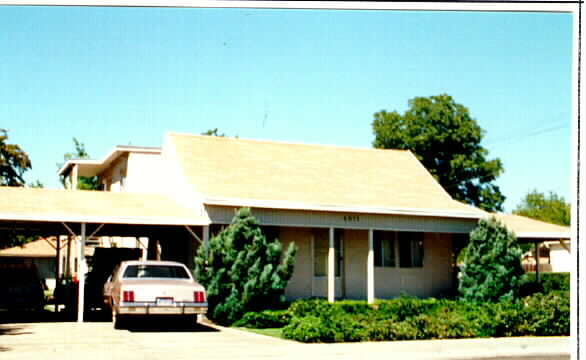 Primary Photo - 4511 Roosevelt Ave