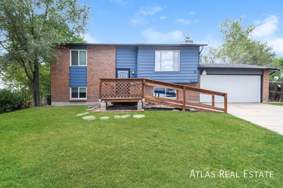 Foto principal - 11446 Cook Ct
