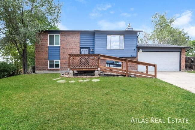 Building Photo - 11446 Cook Ct