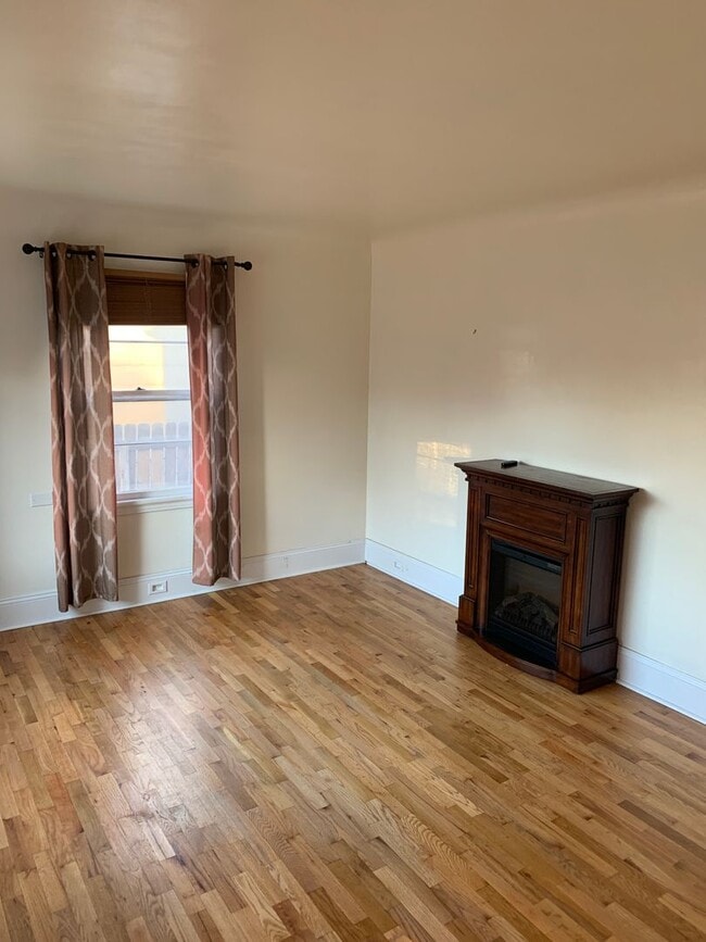 Foto del edificio - 3 bedroom 2 bath home centrally located