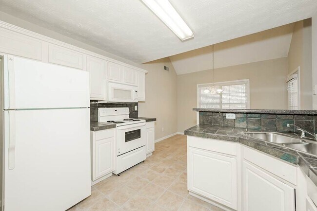 Foto del edificio - 291 Lakeview Pl