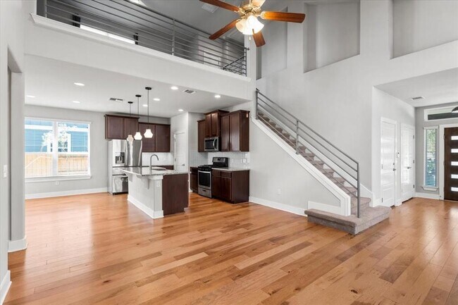 Building Photo - 7109 Cherry Beam Path