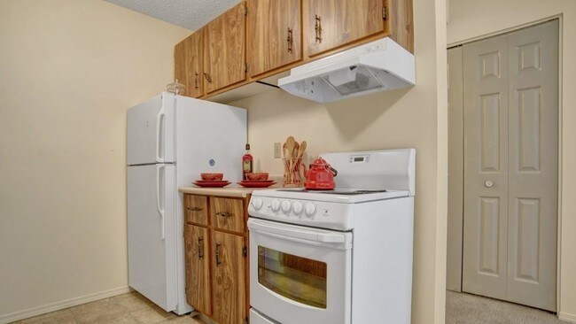 Interior Photo - Cedarcrest Manor