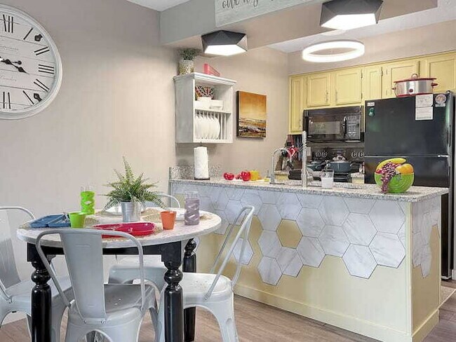 Foto del edificio - 321 Notch Ln