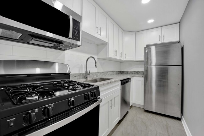 Foto del edificio - 3161 N Cambridge Ave