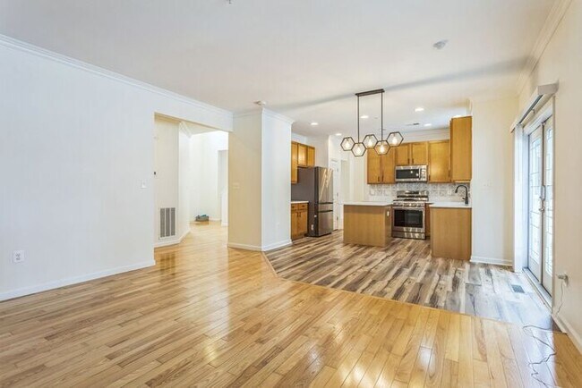 Foto del edificio - 21355 Lookout Dr