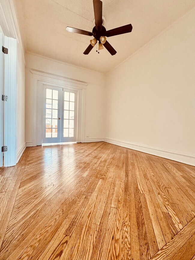 Foto del edificio - 537 73rd St