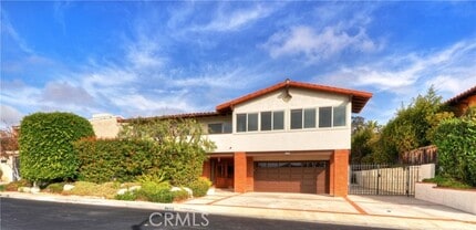 Building Photo - 720 Emerald Bay