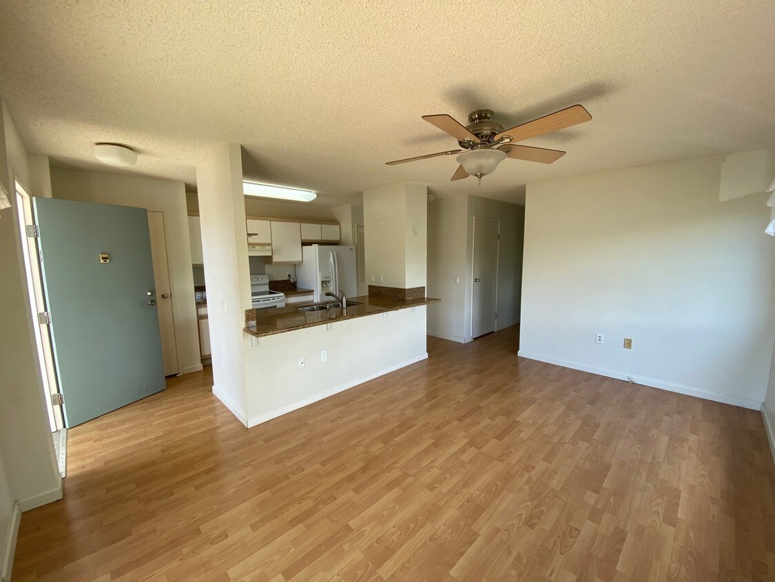 951162 Makaikai St, Mililani, HI 96789 Condo for Rent in Mililani