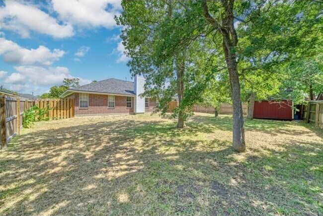 Foto del edificio - 1403 Kernstown Ln