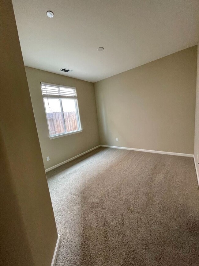 Building Photo - 4 br, 4 bath House - 11175 Avion Road
