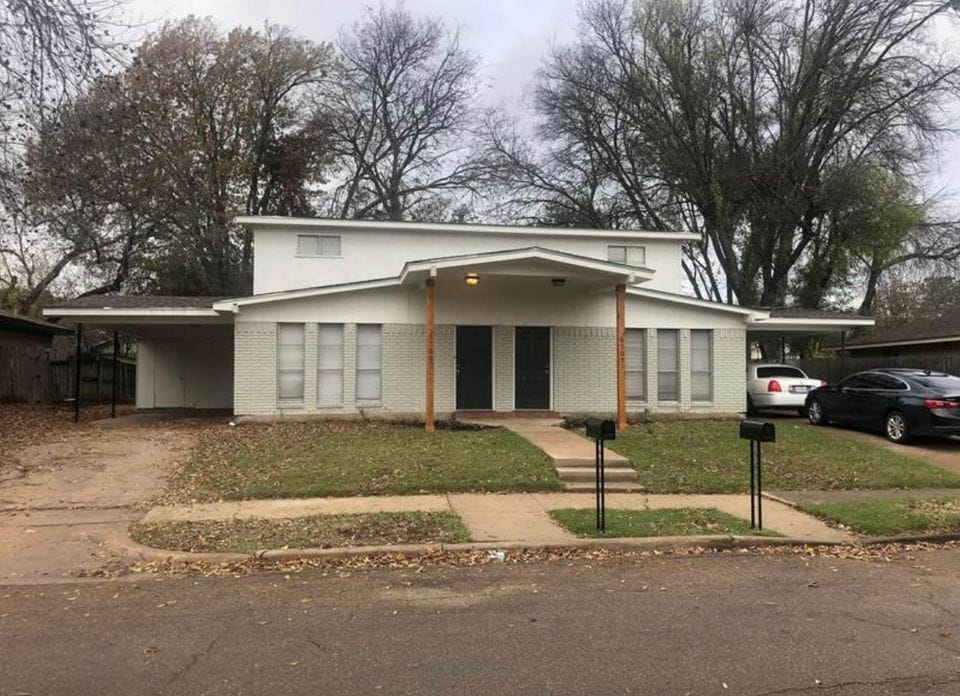 5709 Hawthorne Dr, Waco, TX 76710 Townhome Rentals in Waco TX