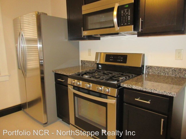 Foto del edificio - 4 br, 2 bath Apartment - 52 E Norwich