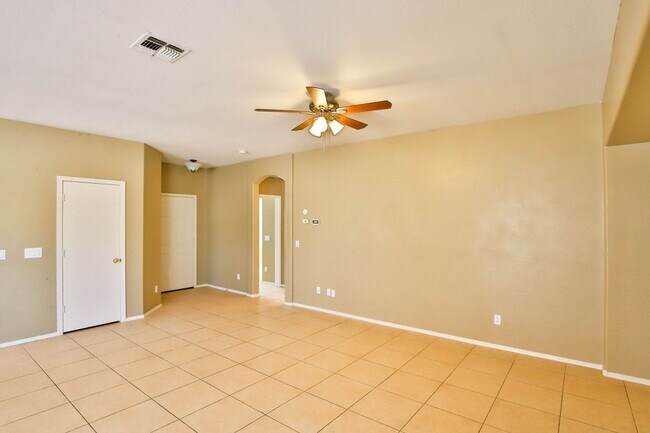 Building Photo - 12910 W Corrine Dr