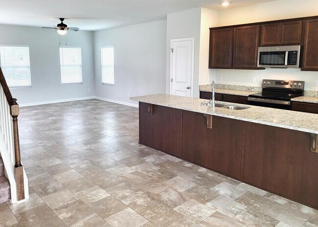 Foto del edificio - 185 Spotted Bee Wy