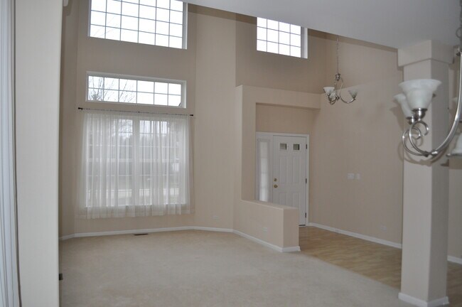Foto del edificio - 452 Amherst St