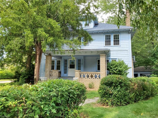 Building Photo - 2945 Meadowbrook Blvd