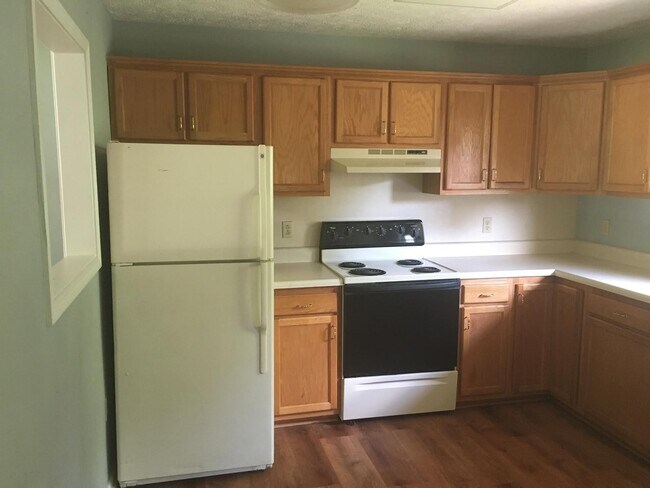 Foto del edificio - 58 Pleasant Ct