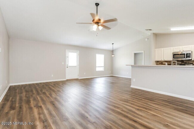 Foto del edificio - 2861 Taylor Hill Dr