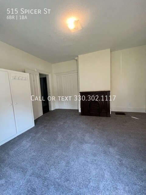 Building Photo - HUGE 6 bedroom home for rent - Akron U area