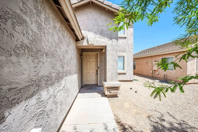 Building Photo - 2422 E Olivine Rd