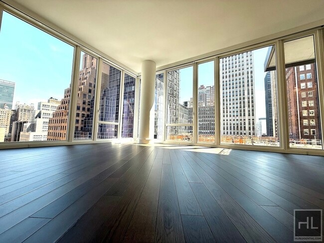 Building Photo - East 44th Street