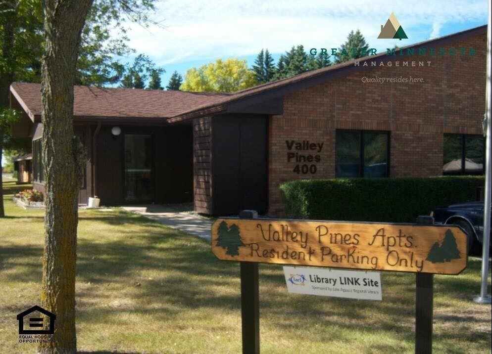 Valley Pines - 400 Lincoln Ave NW