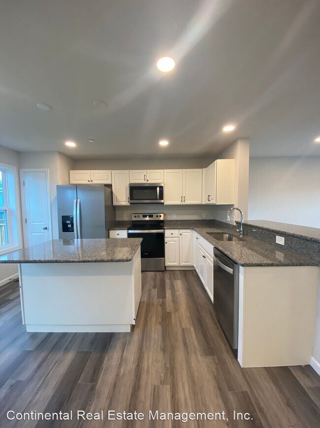 Foto del edificio - 3 br, 2.5 bath House - 121 Veery Way