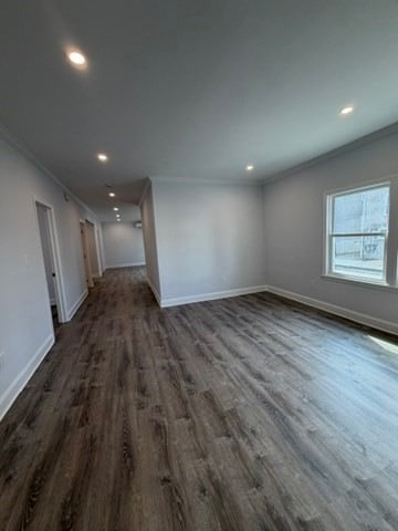 Building Photo - 220 5th St