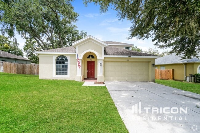 Building Photo - 715 Grand Canyon Dr
