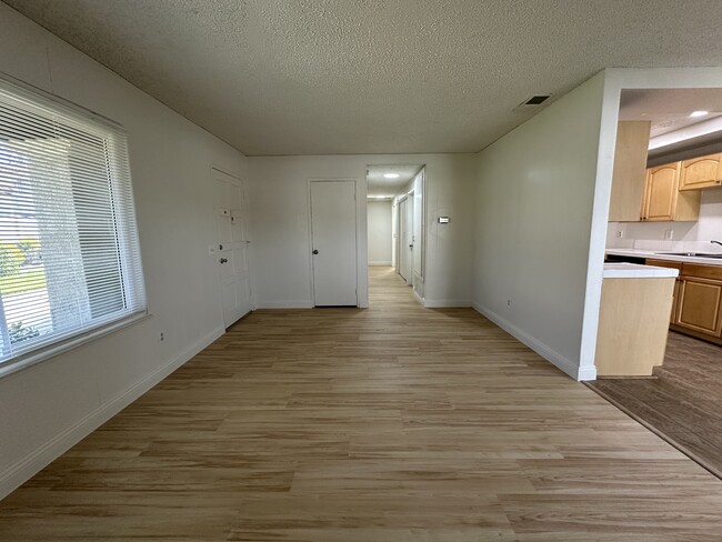 Building Photo - 12635 Franklin Ct