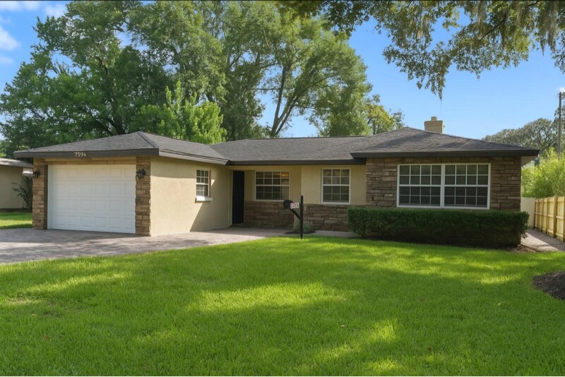 Foto principal - 350 N Phelps Ave