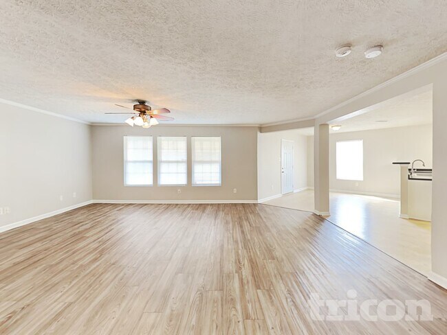 Foto del edificio - 1024 Tradewinds Dr