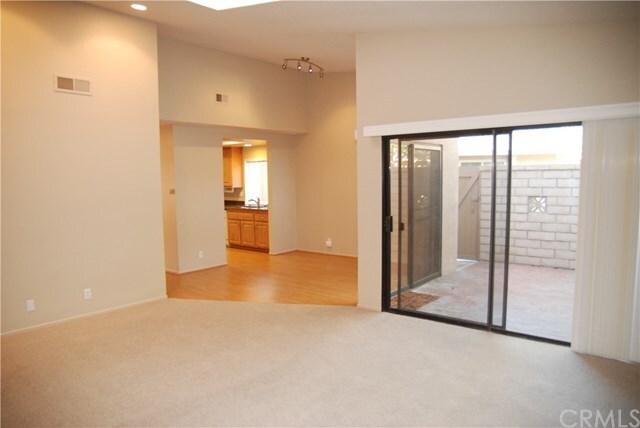 Foto del edificio - 8656 Fresno Cir