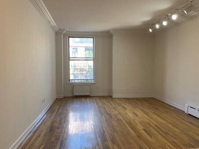 Foto del edificio - 1 bedroom in New York NY 10019