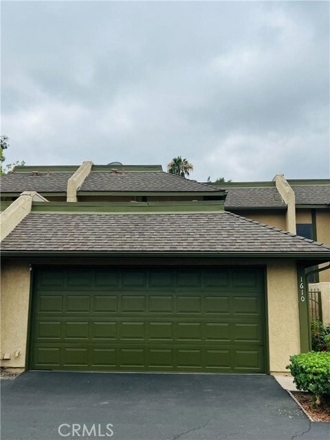 Building Photo - 1610 Silver Maple Dr