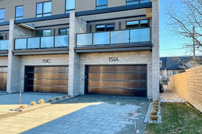 Building Photo - 151A Port Robinson Rd