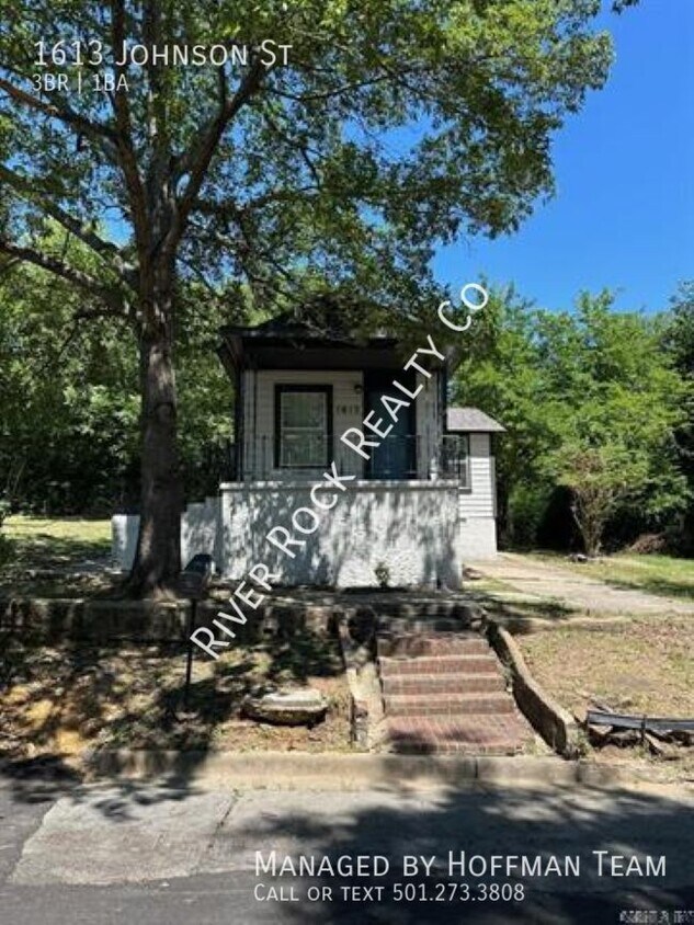 Primary Photo - 1613 Johnson St