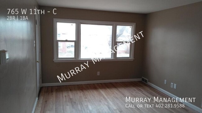 Building Photo - 765 W 11th-C