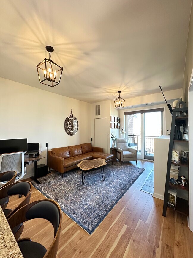 Foto del edificio - 828 W Grace St
