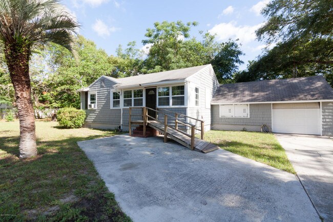 Building Photo - 955 Saratoga Blvd