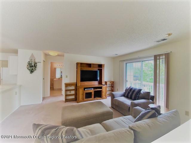 Building Photo - 22 Des Moines Ct