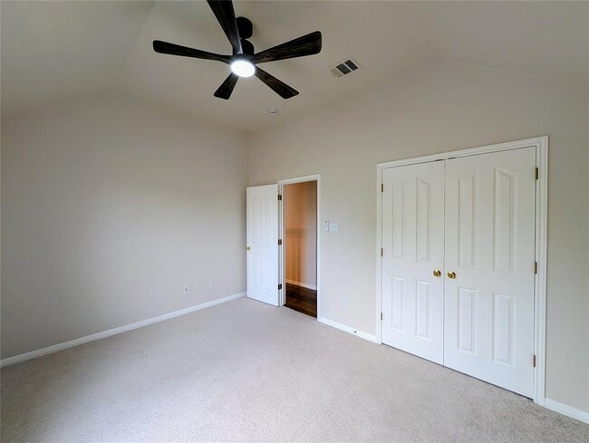 Foto del edificio - 2901 Cashell Wood Dr