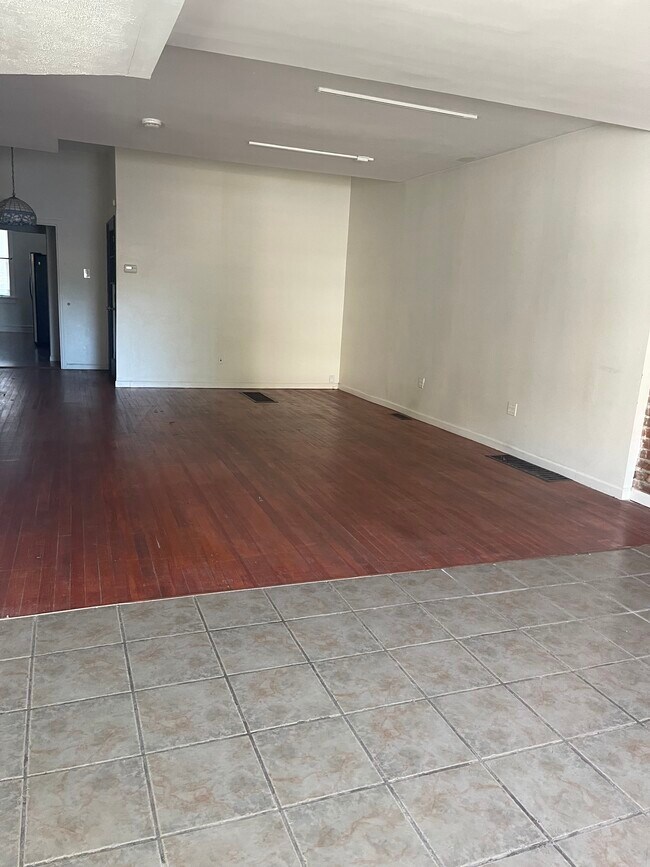 Foto del edificio - 6644 Gravois Ave