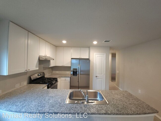 Building Photo - 3 br, 2 bath House - 12060 Overton Wy